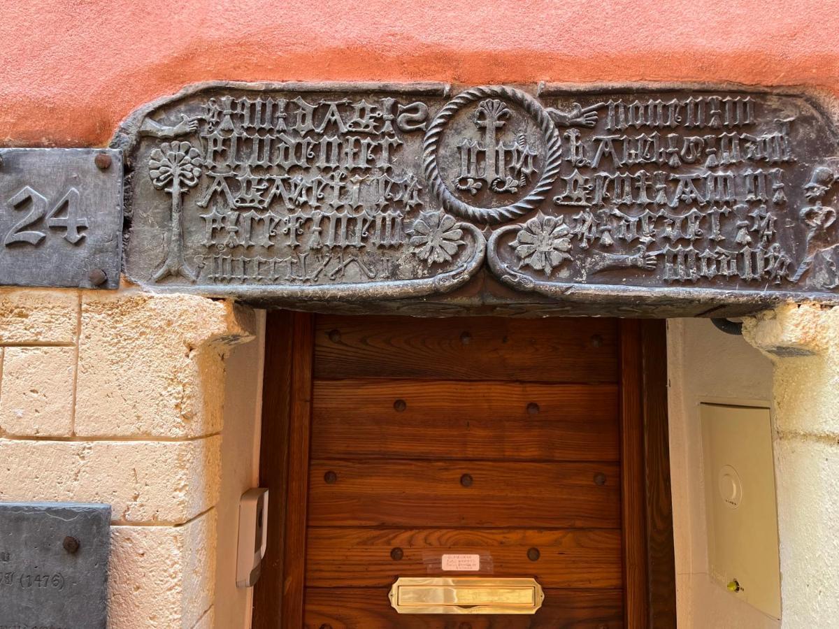 Suite "Chalet" Dans Maison De Village La Brigue Exterior photo