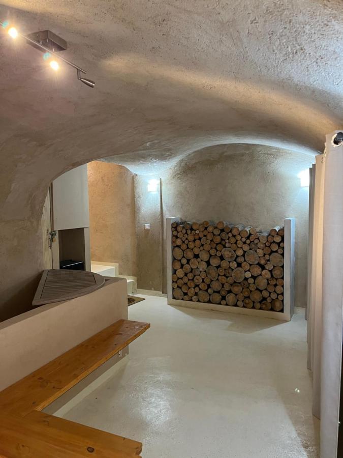 Suite "Chalet" Dans Maison De Village La Brigue Exterior photo